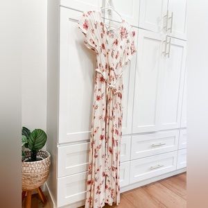 Beautiful V neck maxi dress